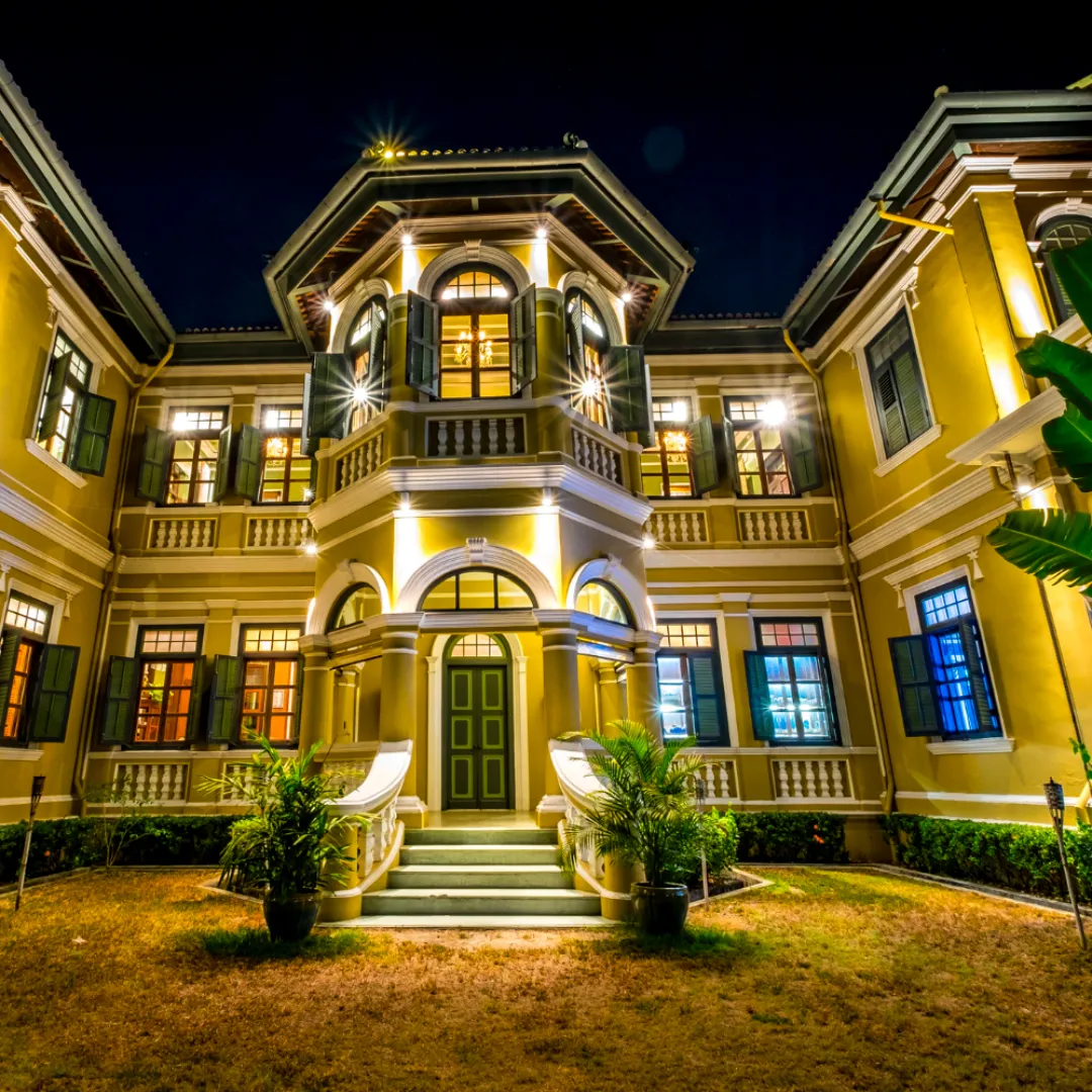 1700811300_536867-4n-5d-srinagar-holiday-package-image.webp